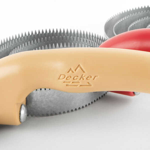 Decker Metal Round Curry Comb