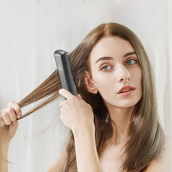 OHHSUN Cordless Hair Straightener Brush, Portable Negative Ion Hot Comb with USB Rechargeable Feature Fast Heating 3 Temp